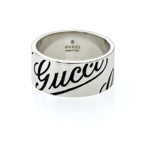 GUCCI Black Cursive Logo 18K White Gold Wide Ring Size 7