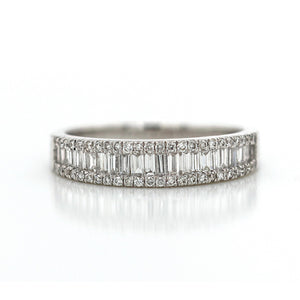 Ladies 14K White Gold 0.70 CT Diamond Wedding Band Ring Size 6.75